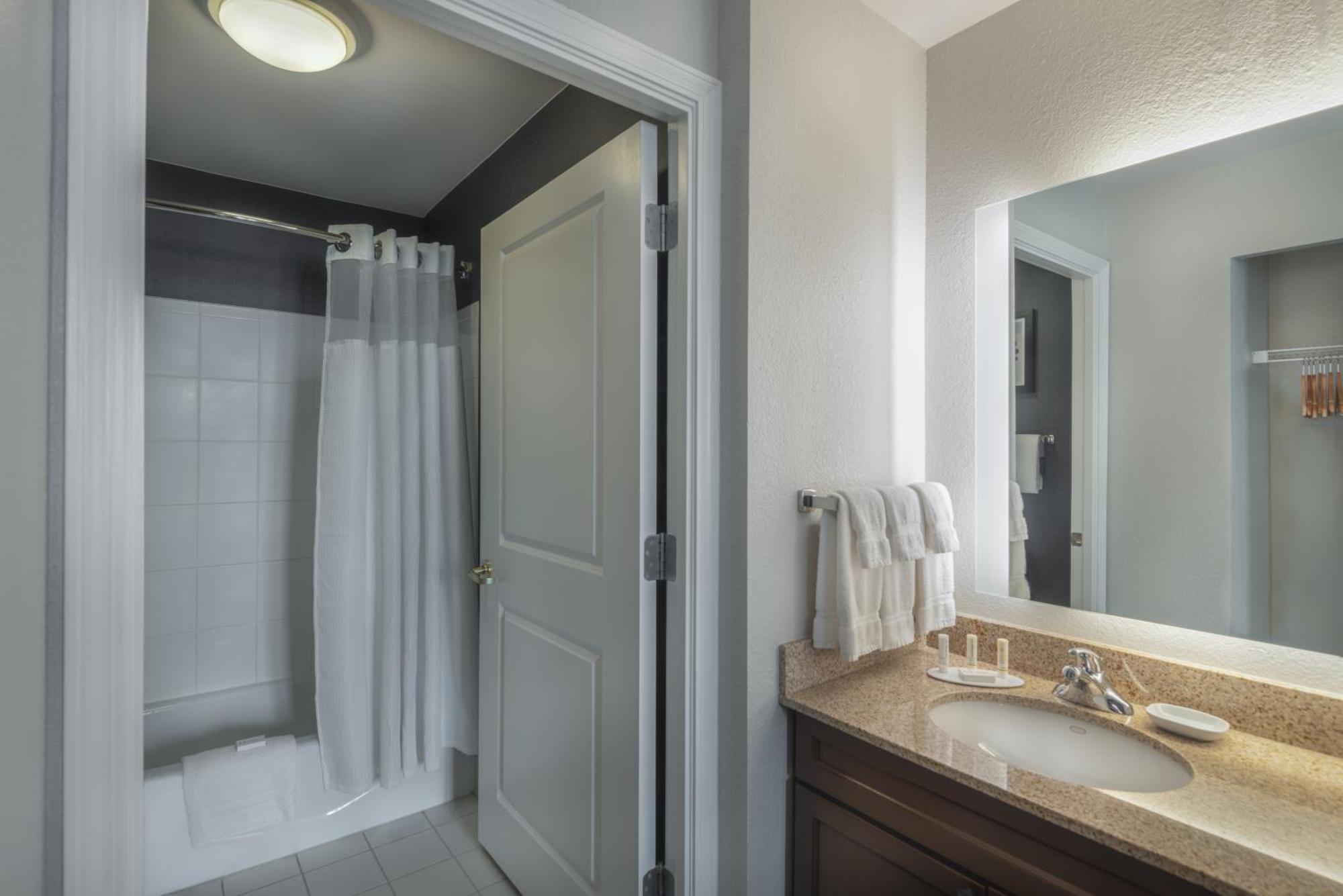 Residence Inn By Marriott Washington, Dc National Mall Bagian luar foto